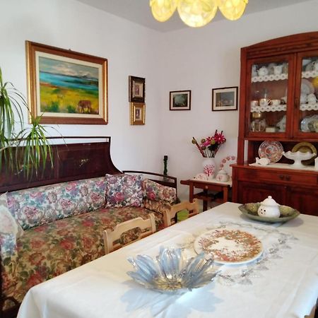 B&B Guest House Il Porto Vecchio สตินติโน ภายนอก รูปภาพ