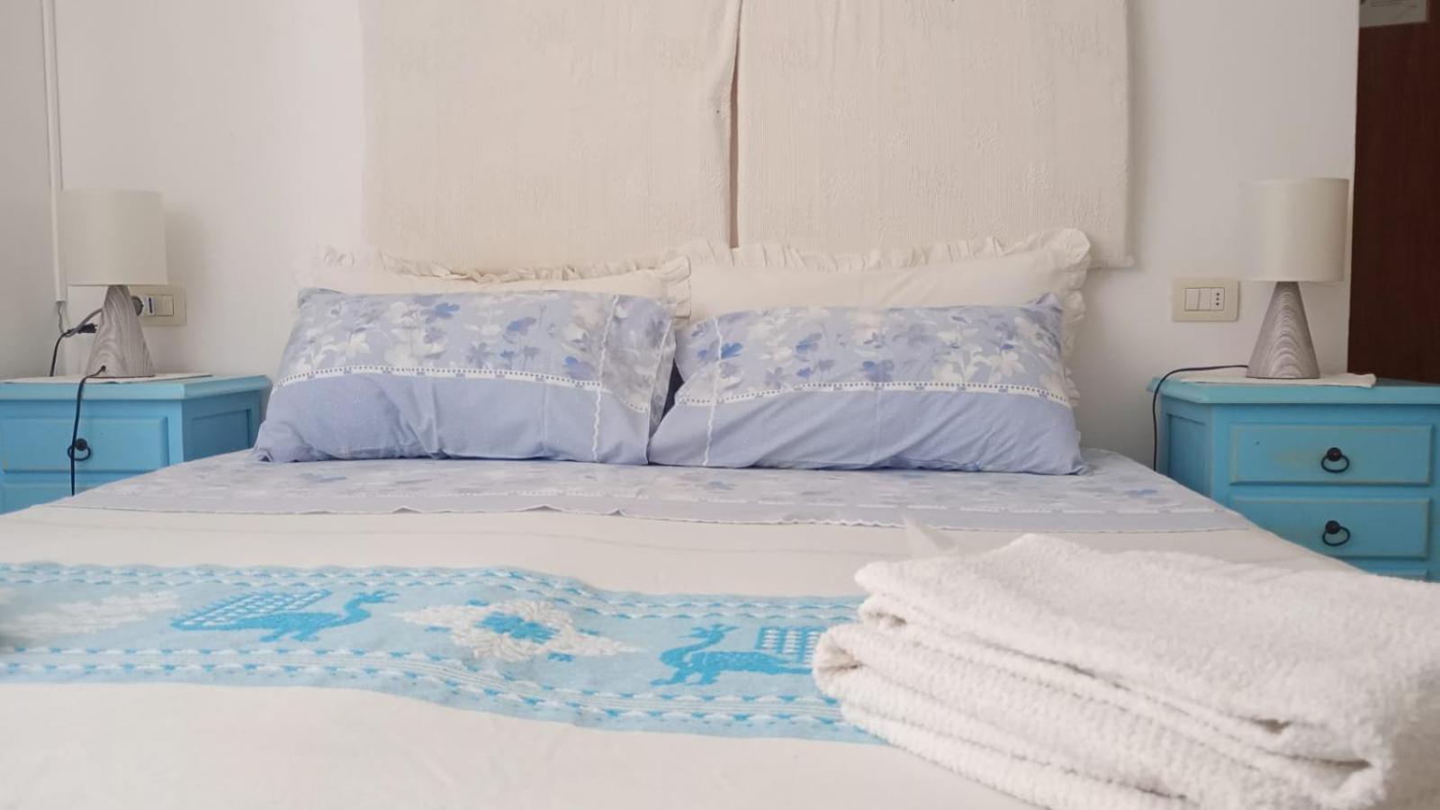 B&B Guest House Il Porto Vecchio สตินติโน ภายนอก รูปภาพ