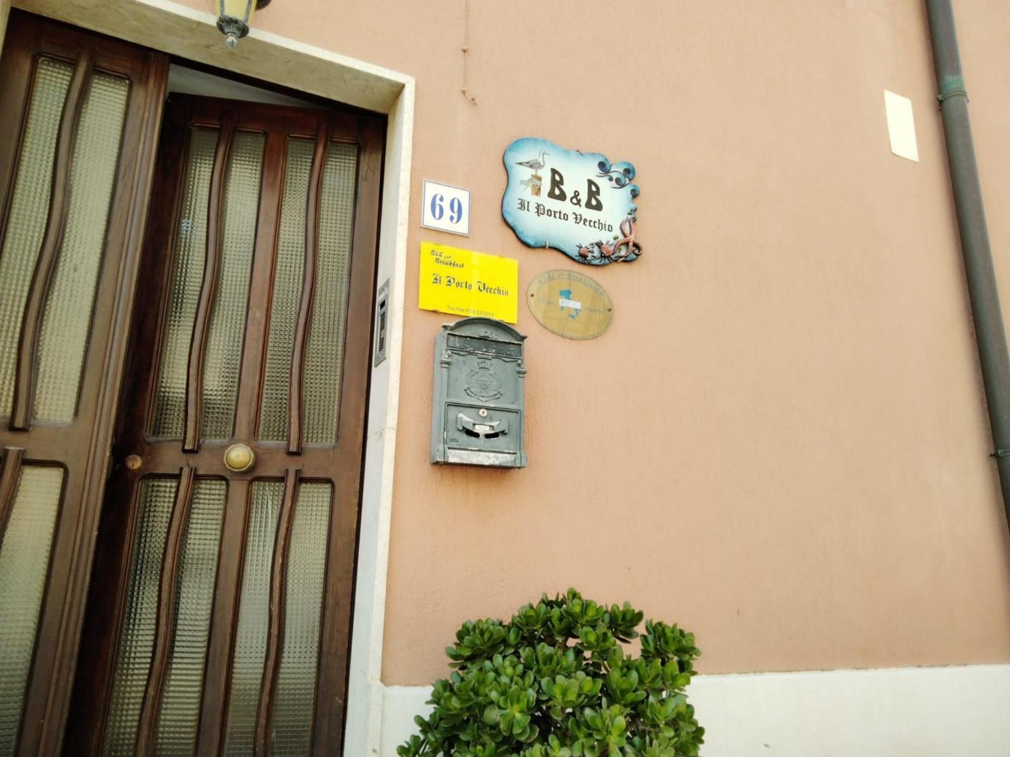 B&B Guest House Il Porto Vecchio สตินติโน ภายนอก รูปภาพ