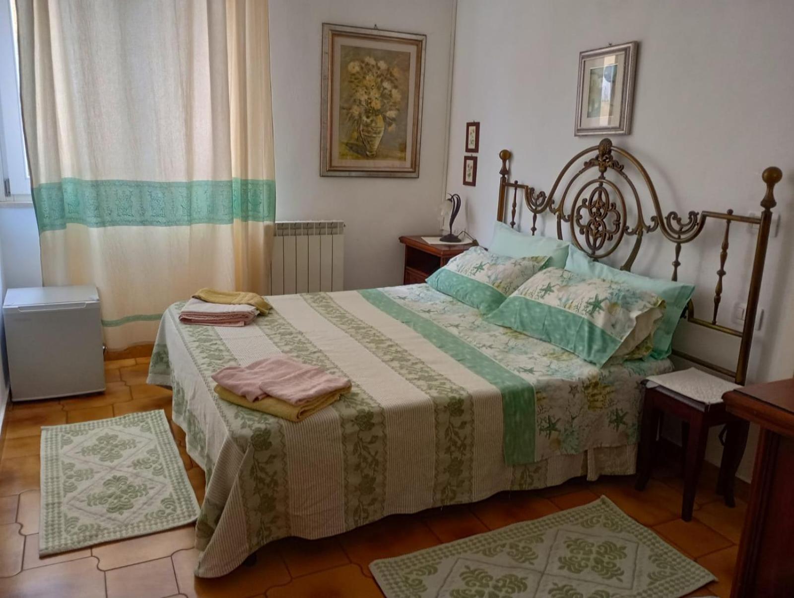 B&B Guest House Il Porto Vecchio สตินติโน ภายนอก รูปภาพ