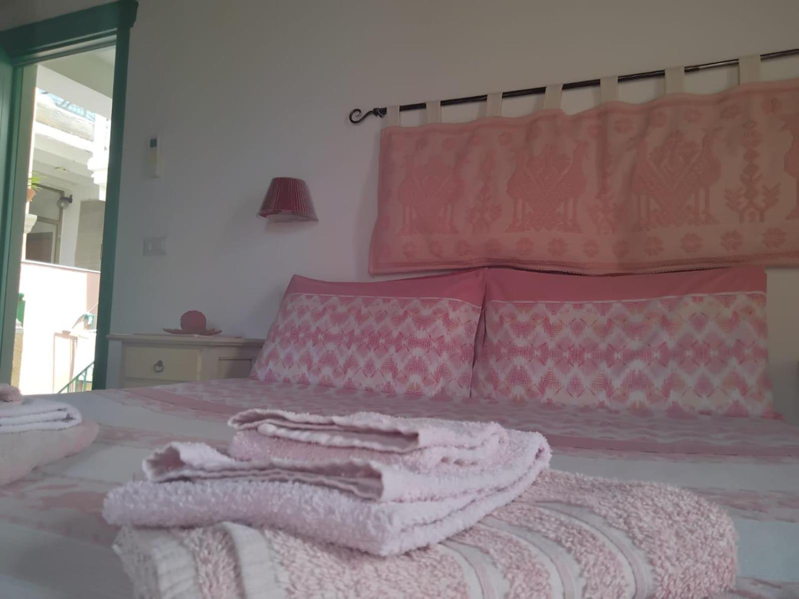 B&B Guest House Il Porto Vecchio สตินติโน ภายนอก รูปภาพ
